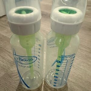 Dr Browns 8oz Green Baby Bottles - Set of 2. No nipples included